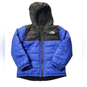 The North Face Kid's Reversable Jacket size 4T Black Blue Full Zip Up Hooded